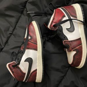 Nike Jordan 1 toddler